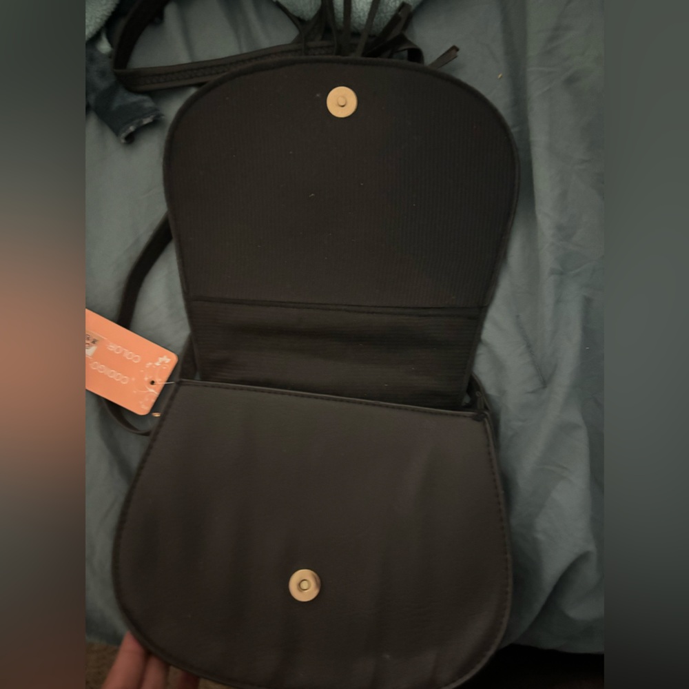 black bag - Picture 4 of 4